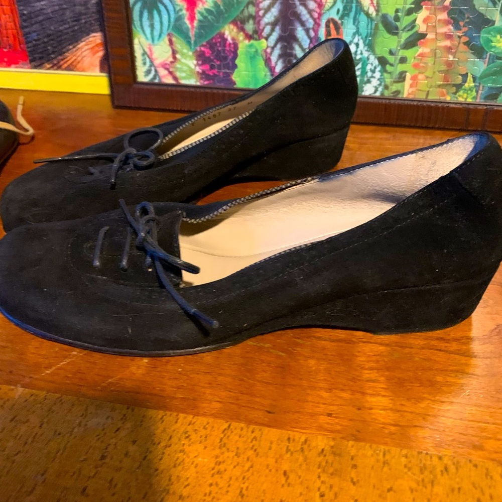 Taryn Rose suede loafers
